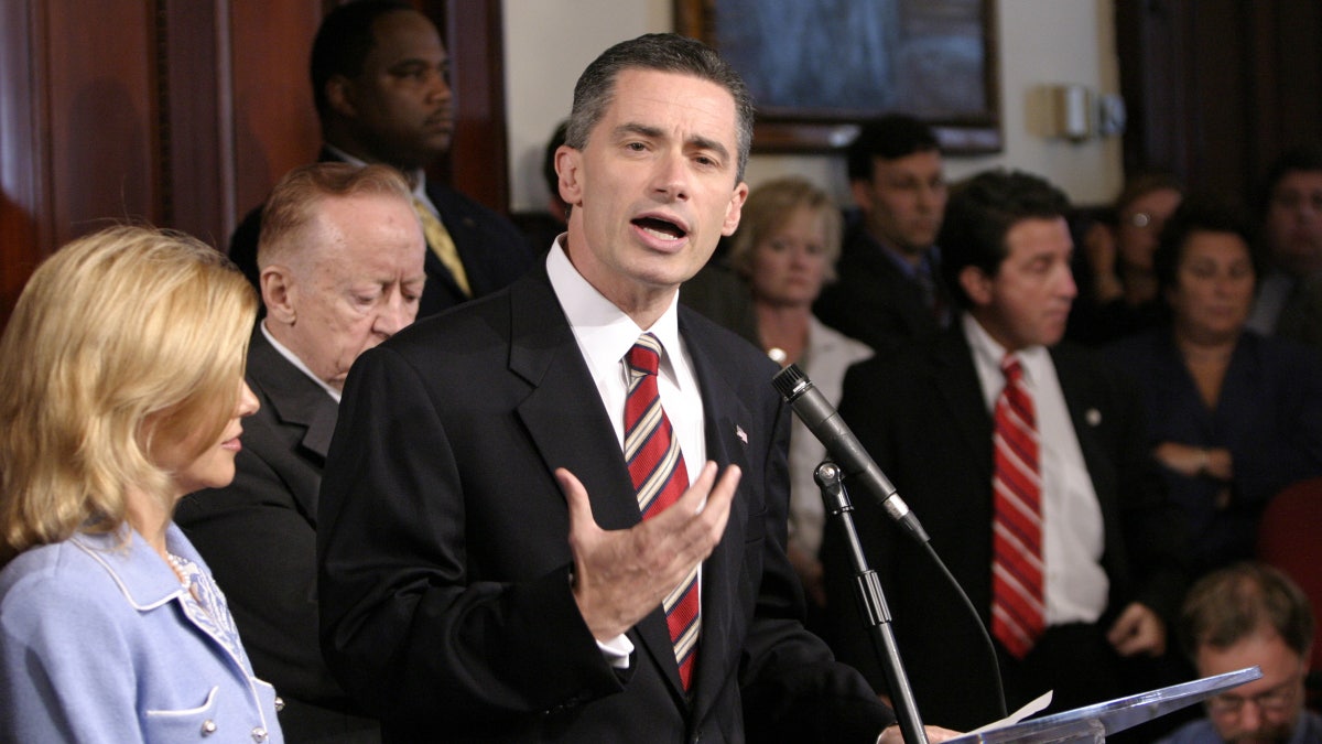Jim McGreevey in 2004 resigning as NJ governor