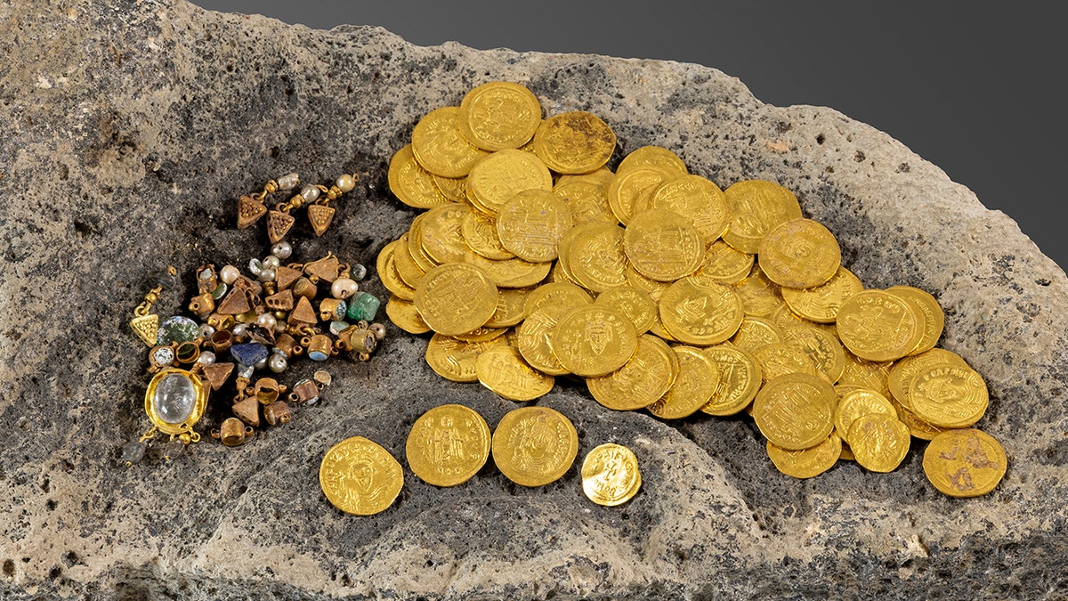 Treasure trove of gold coins, ancient jewelry unearthed in Christian city near Sea of Galilee  at george magazine