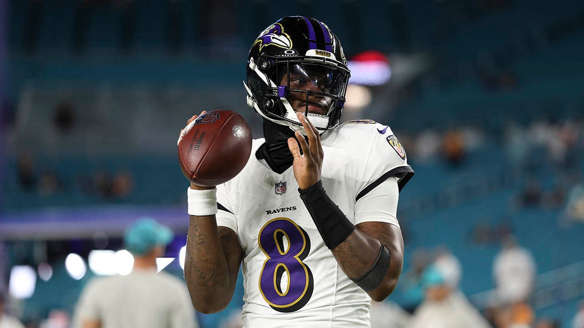 Lamar Jackson regresando tras lesión