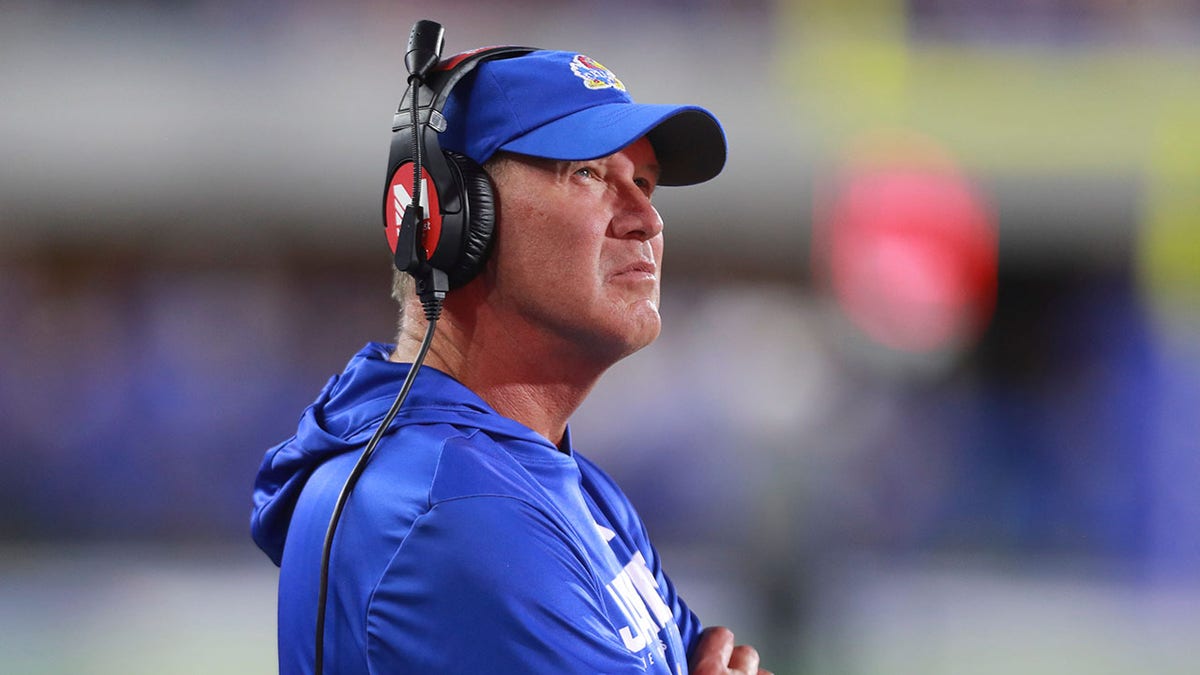 Lance Leipold on sideline