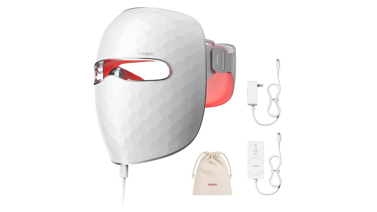 Help her achieve her skincare goals with a light therapy mask.