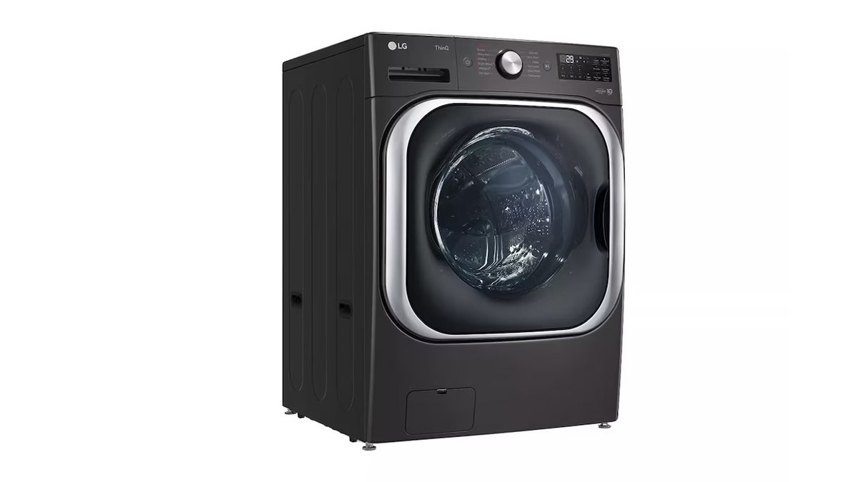 AI can help get your clothes cleaner by adjusting the wash cycle.