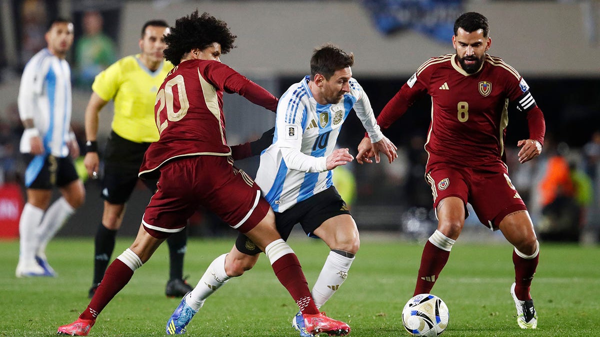 Argentina-Puerto Rico soccer match relocated from Chicago to Florida amid immigration unrest