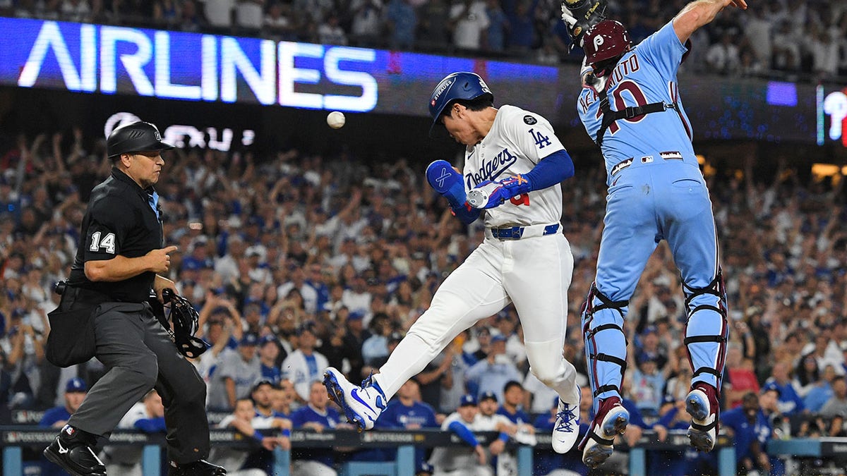 Hyeseong Kim scores a game-winning run