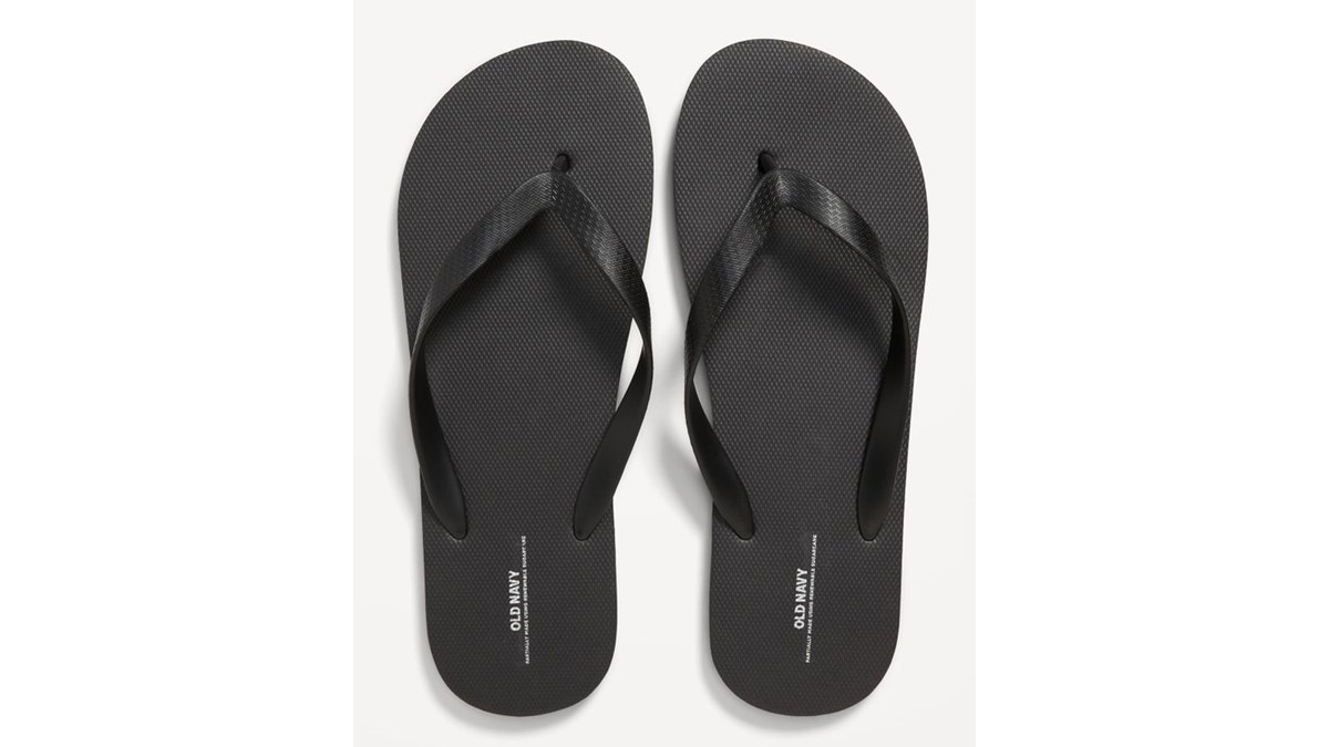These low-cost sandals come in all different colors.