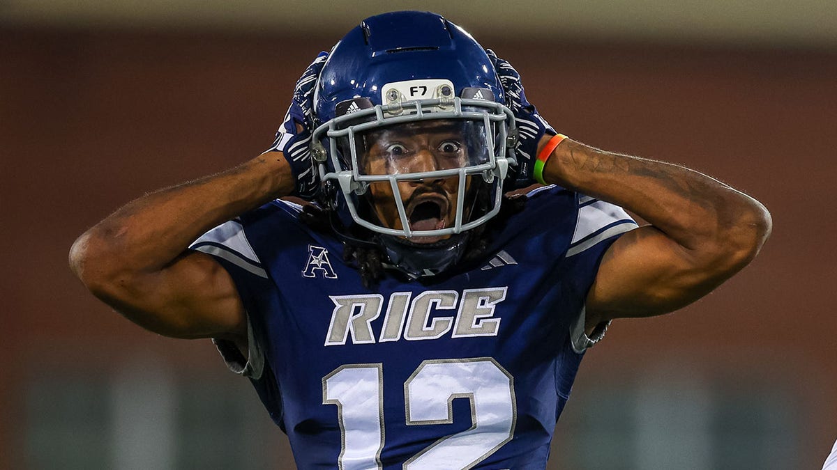 Khary Crump in disbelief