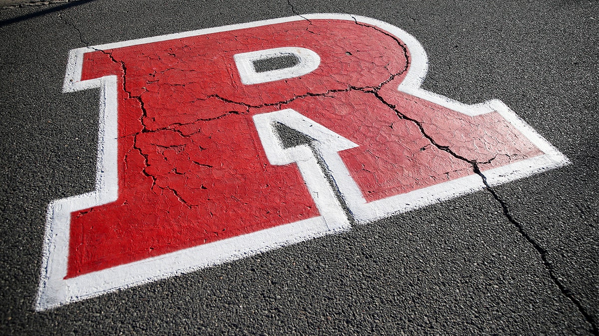 rutgers-pavement sign