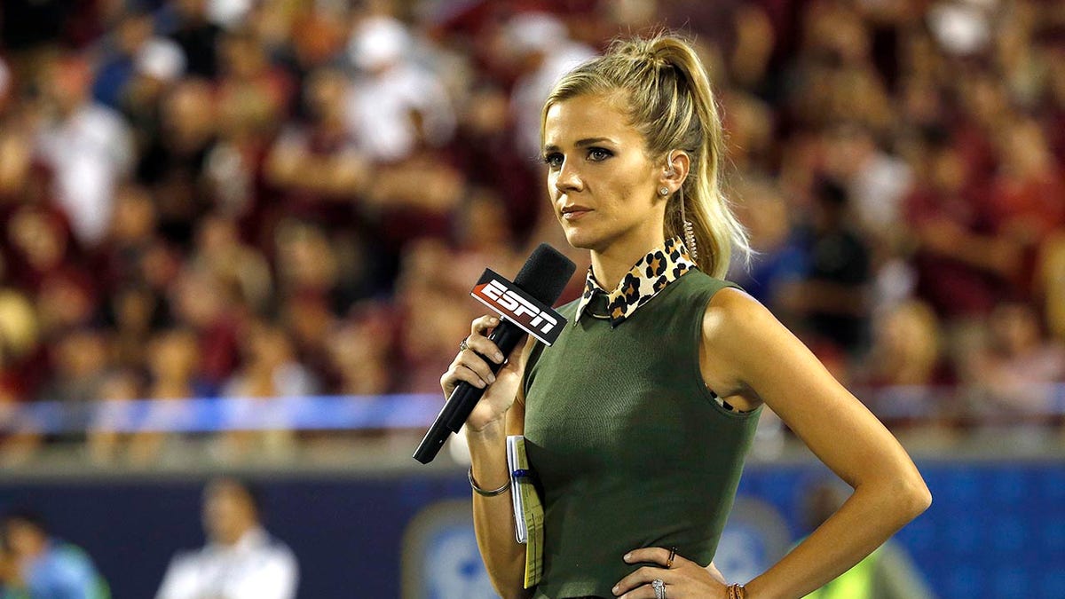 Sam Ponder on sideline