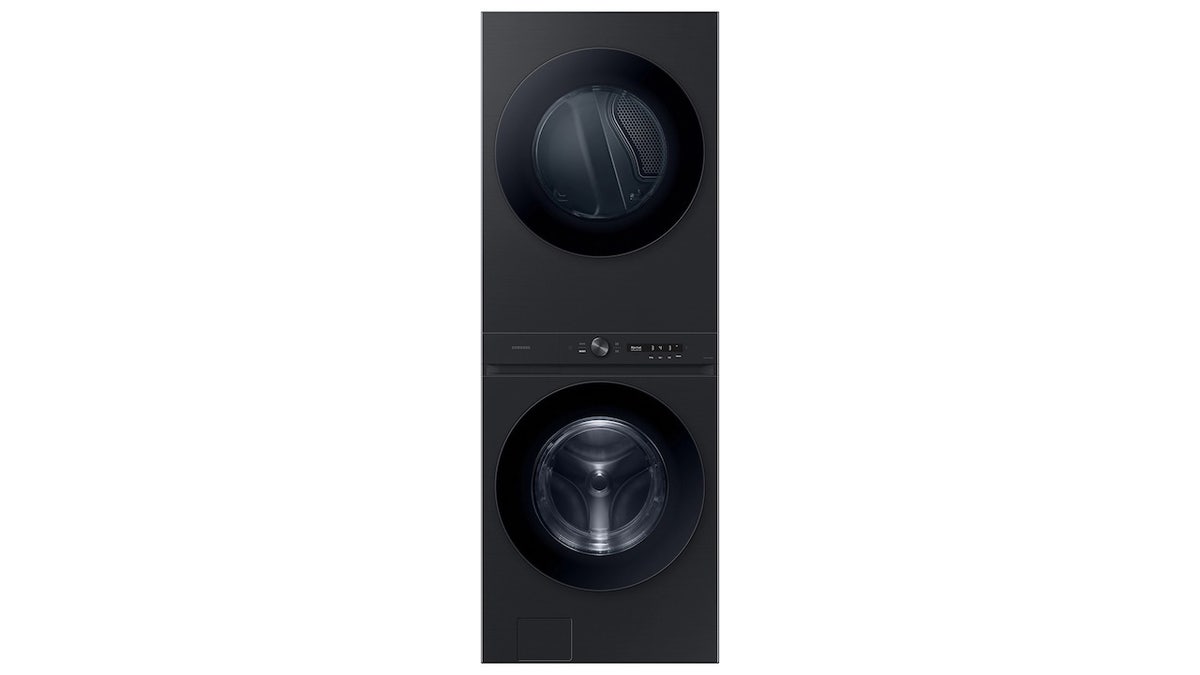 The control panel on this hub is in the middle, making it easy to use.
