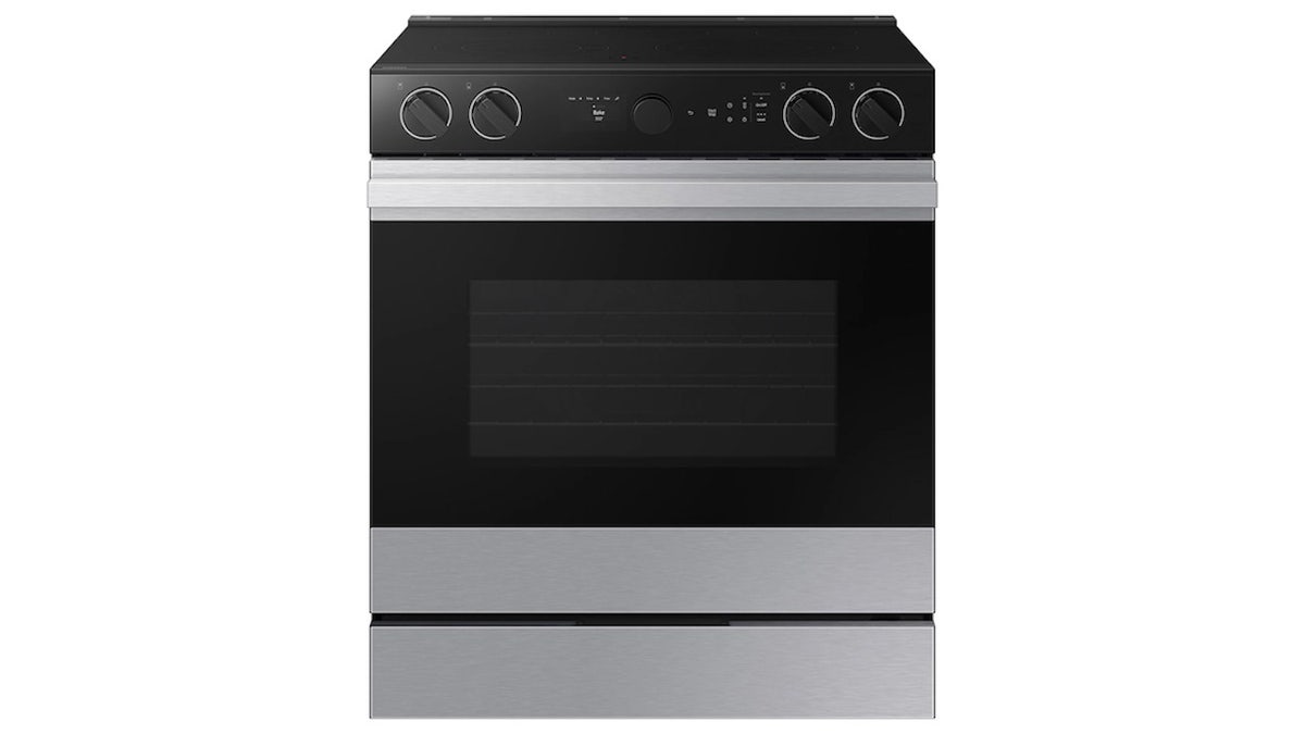 Monitor your food with the smart oven camera.