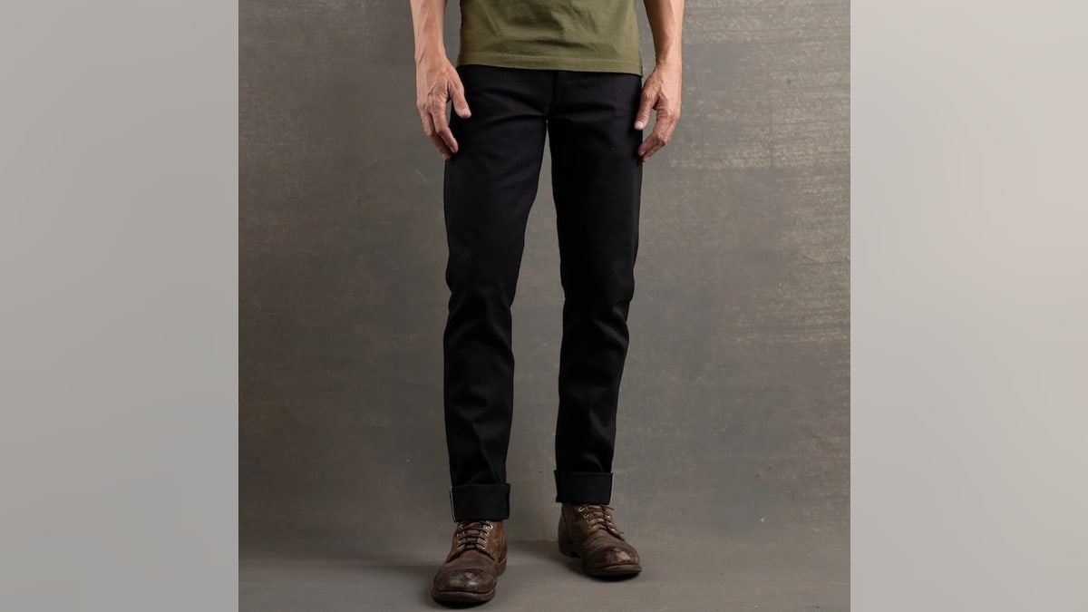 Look professional in these semi-tailored jeans.