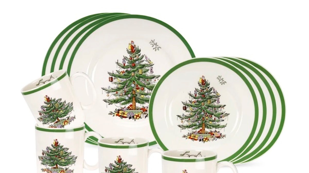 Christmas dinnerware set