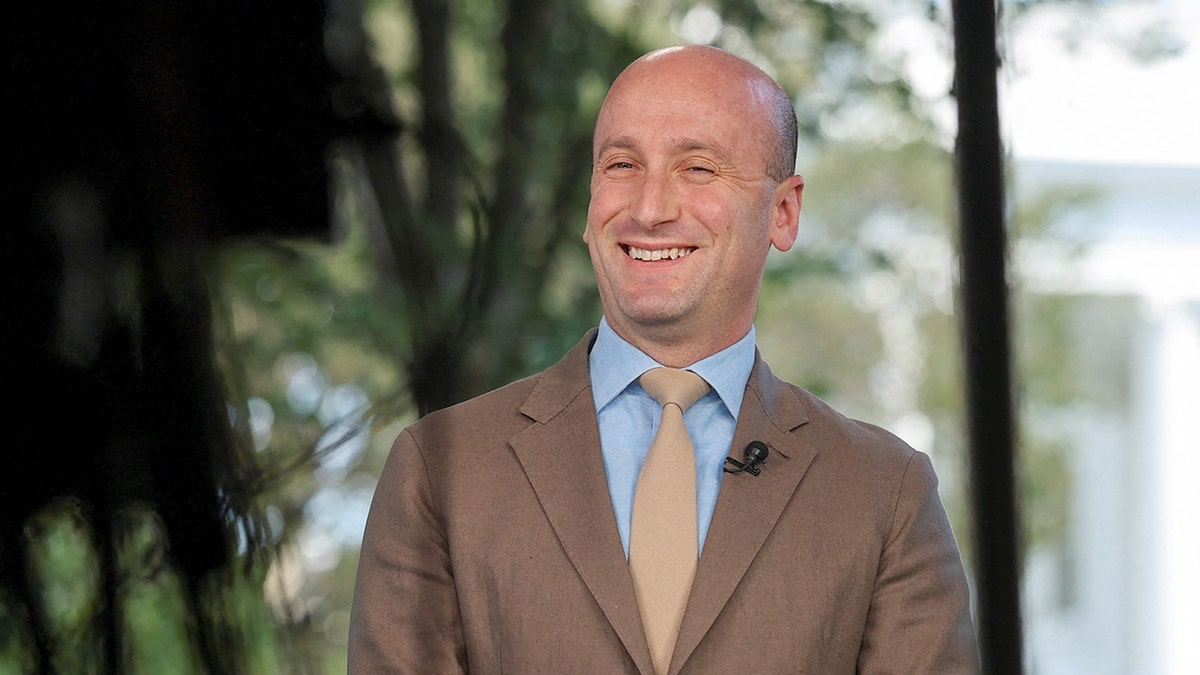 Stephen Miller gives a discussion outside the white house