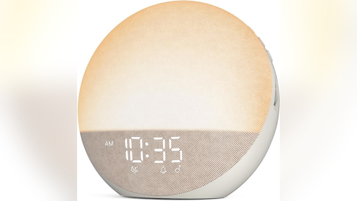 Customize your alarm and choose from 25 calming sounds to fall asleep to.