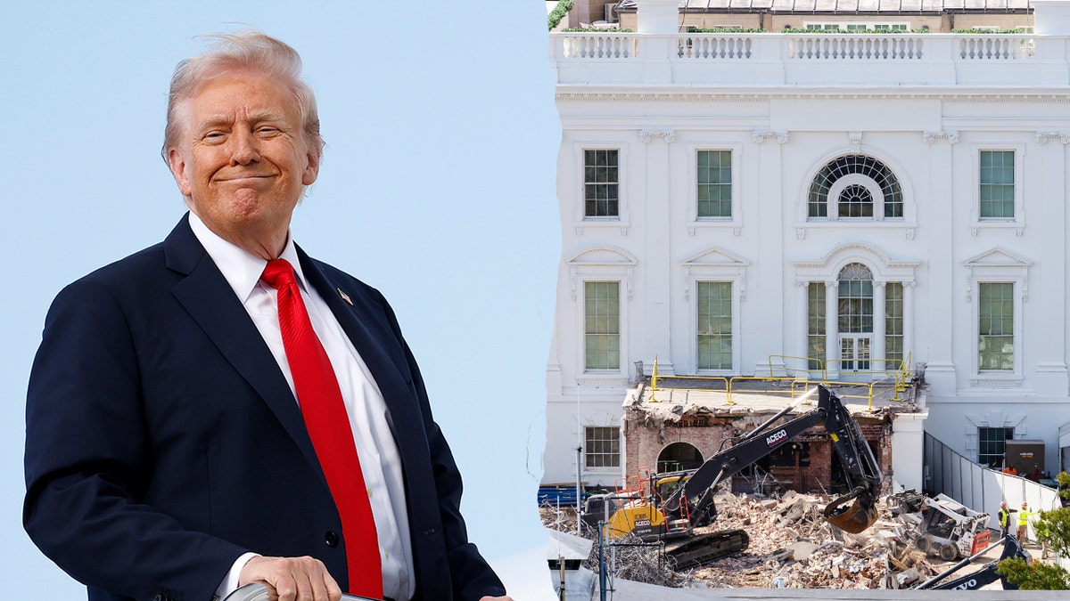 Trump beside White House construction