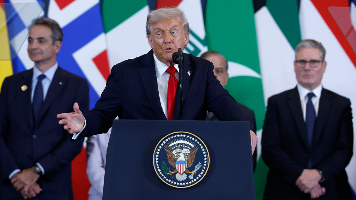Trump delivers speech at peace summit