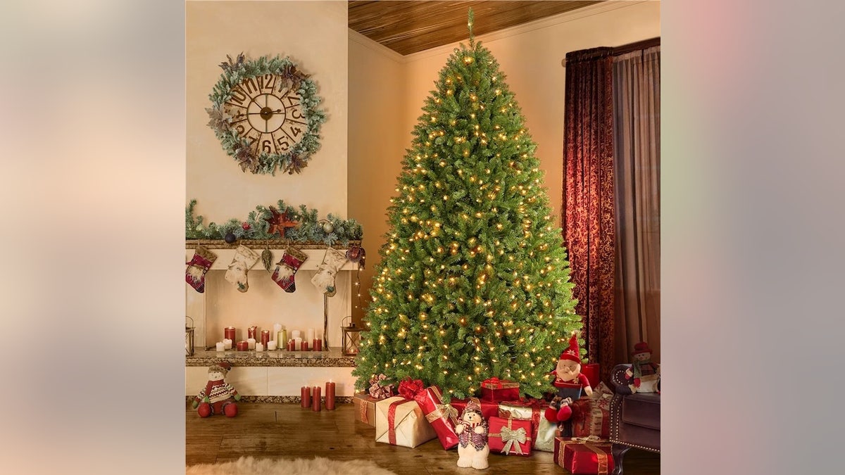 Hang your favorite ornaments on this realistic-looking artificial tree,