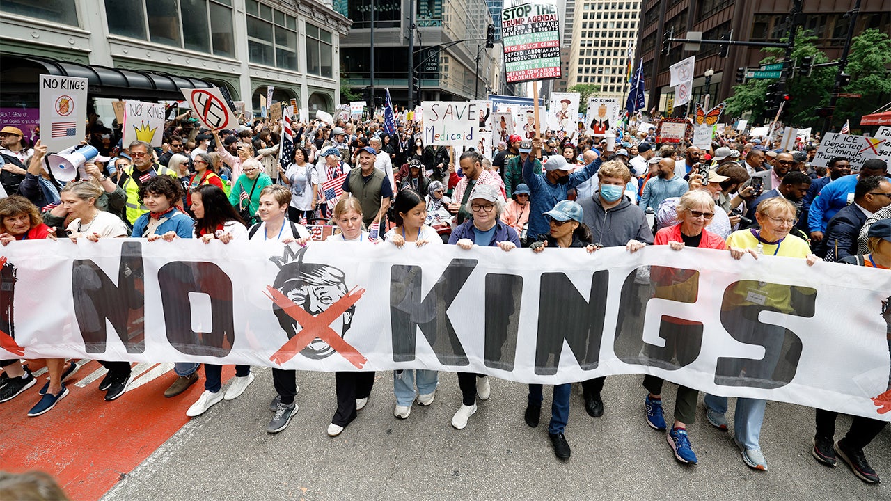Protesters nationwide hold 'No Kings' rallies amid government shutdown |  Fox News