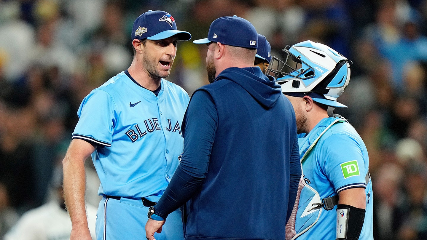 Blue Jays' Max Scherzer refuses to leave mound in heated exchange with manager in Game 4 win