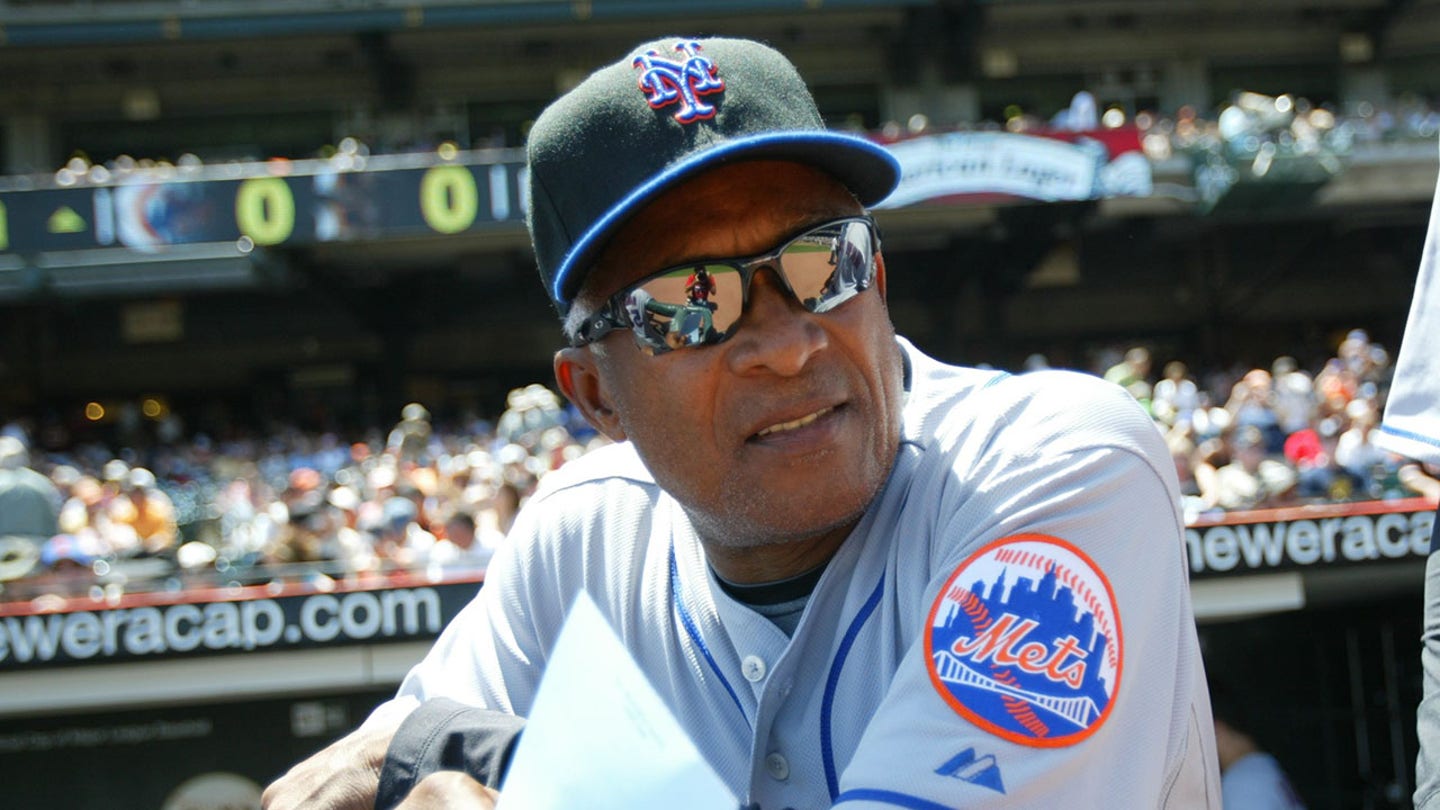 Former MLB All-Star Sandy Alomar Sr dead at 81 after distinguished playing, coaching career