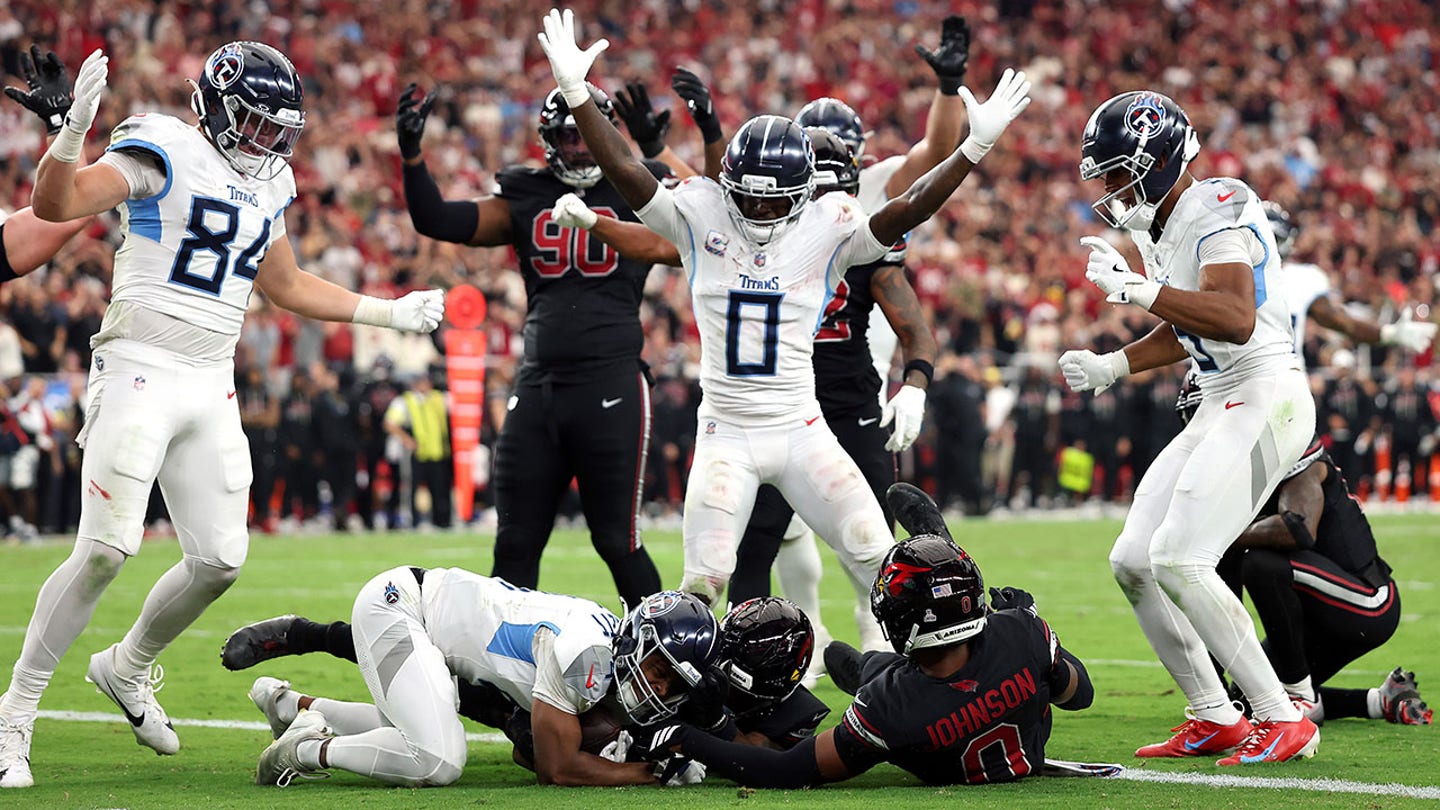 Cardinals' comedy of errors results in Titans comeback capped with walk-off field goal for first win of season