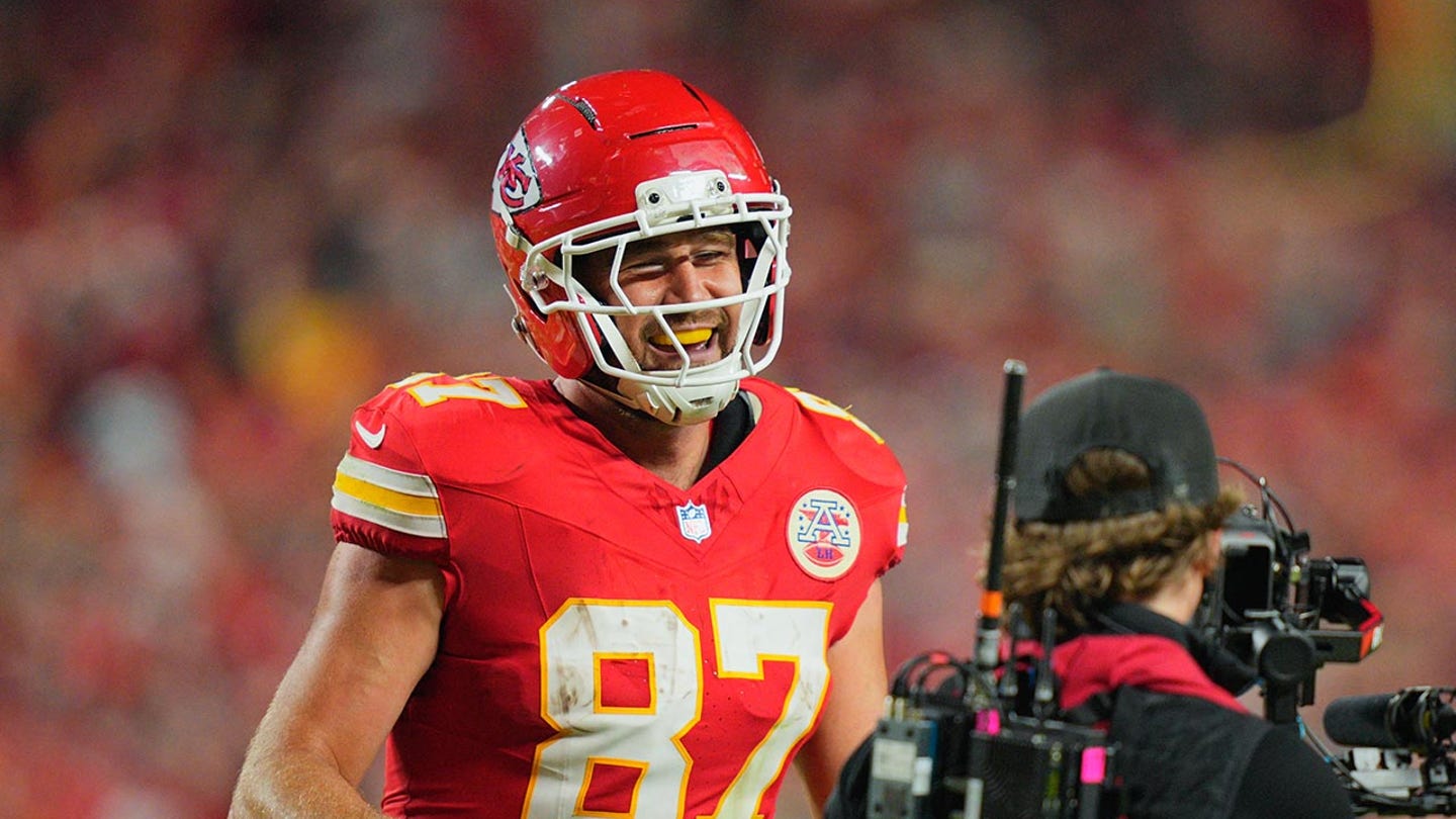 Travis Kelce mimics Taylor Swift music video choreography after scoring historic touchdown