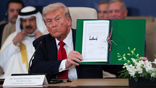 trump signing peace deal for Gaza Wae