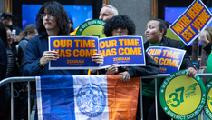'Time for a change’: Outside 30 Rock, New Yorkers trade chants and arguments during tense mayoral showdown