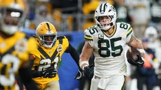 Packers' Tucker Kraft raises eyebrows with bare-headed headbutt celebration