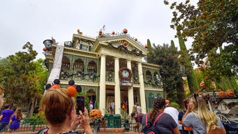 Tragedy strikes when guest dies after riding popular Disneyland attraction - Fox News