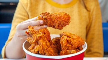 Fried chicken buckets fading as Americans flock to tenders and sandwiches: Here's why