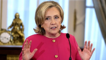 Hillary Clinton fires up voters against Trump's White House ballroom construction: 'Not his house'