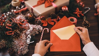 7 sites where you can order holiday cards that don't cost a fortune