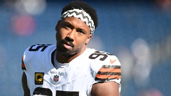 Browns' Myles Garrett slams helmet in frustration despite history-making game