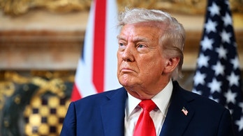 Media bashes Trump admin messaging for pinning shutdown on Dems, White House fires back