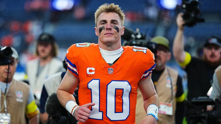 Josh Allen on Bills' MASSIVE bounce-back win over Panthers, DOMINANT 2nd half: 'That's who we are!'