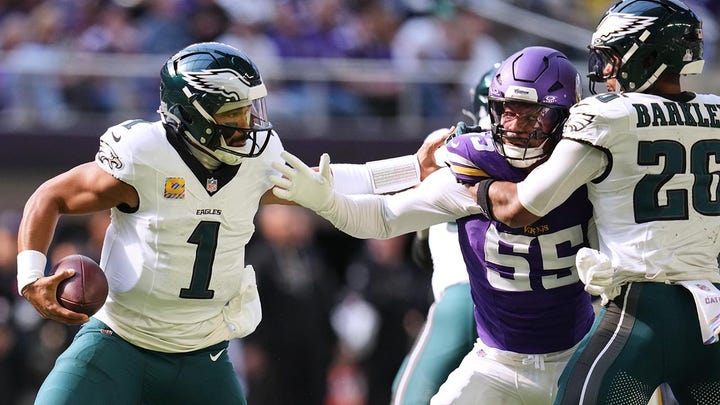 Greg Olsen after Eagles defeat Vikings: 'This is a passing game this offense should be' | NFL on FOX