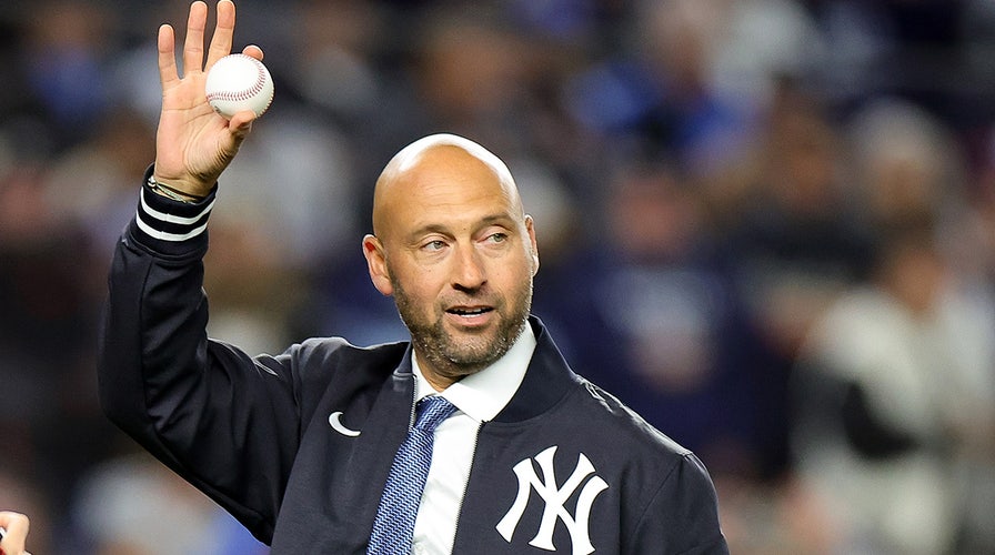 Dodgers & Blue Jays deadlocked in the World Series — Can Aaron Rodgers spark a Steelers revival?