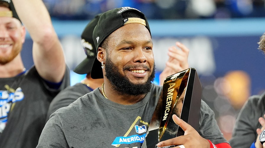 Blue Jays advance to World Series, Can they stop the Dodgers from repeating? | The Herd