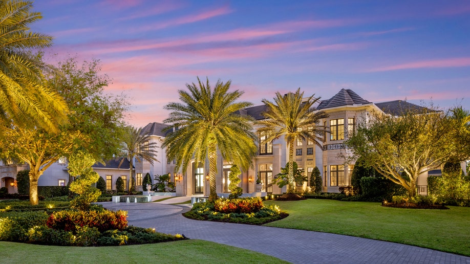 The driveway view of Mark Wahlberg's Florida home