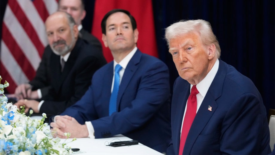 Donald Trump says college sports 'turning into pro sports' with no rules, urges for bipartisan bill to sign
