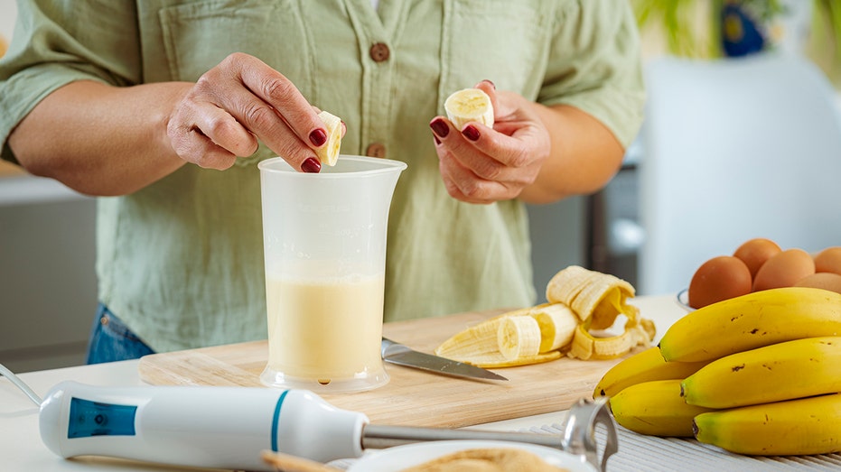 Bananas may be sabotaging your smoothie's superpowers, scientists warn