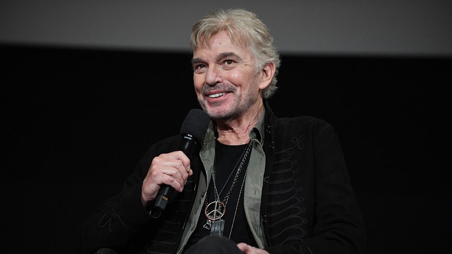 Billy Bob Thornton dishes on Cowboys owner Jerry Jones’ acting prowess after ‘Landman’ cameo