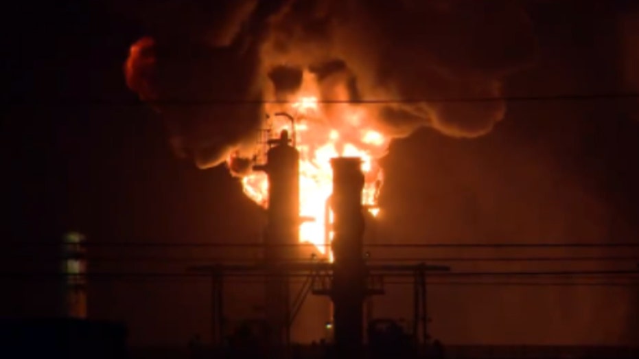 Fire at Chevron refinery sends massive flames shooting into Southern California night sky