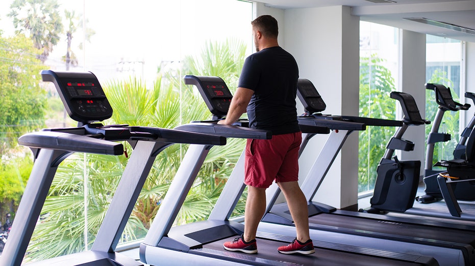 Walking style could be key to longevity and injury comebacks, according to experts
