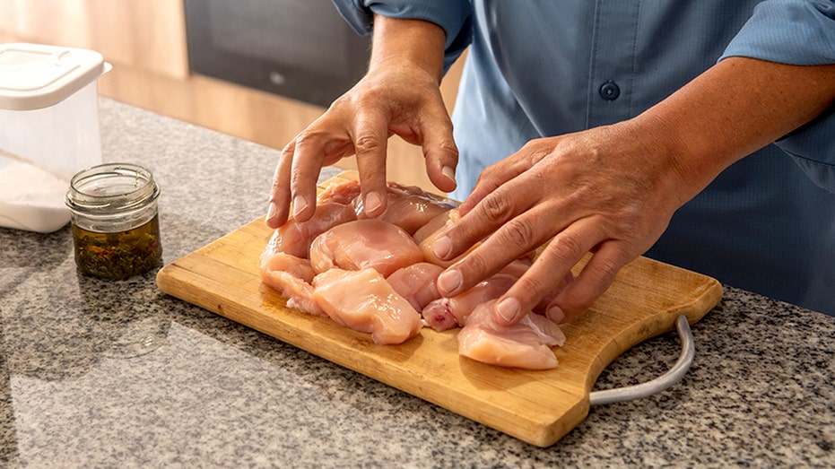 Contaminated meat blamed for rise in common urinary infections, experts warn