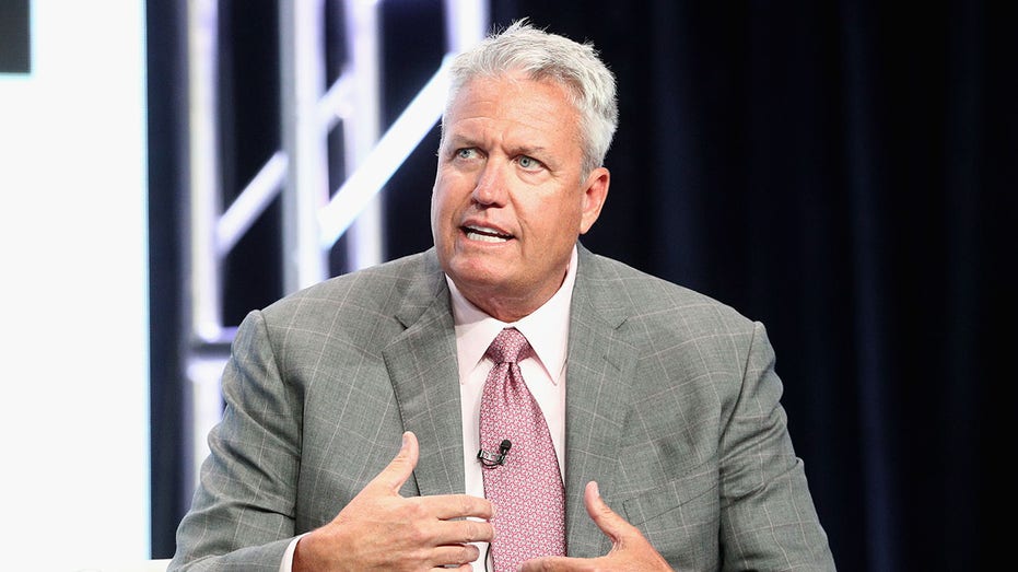 Rex Ryan gives tearful reaction to death of Jets legend Nick Mangold: 'Great young man'