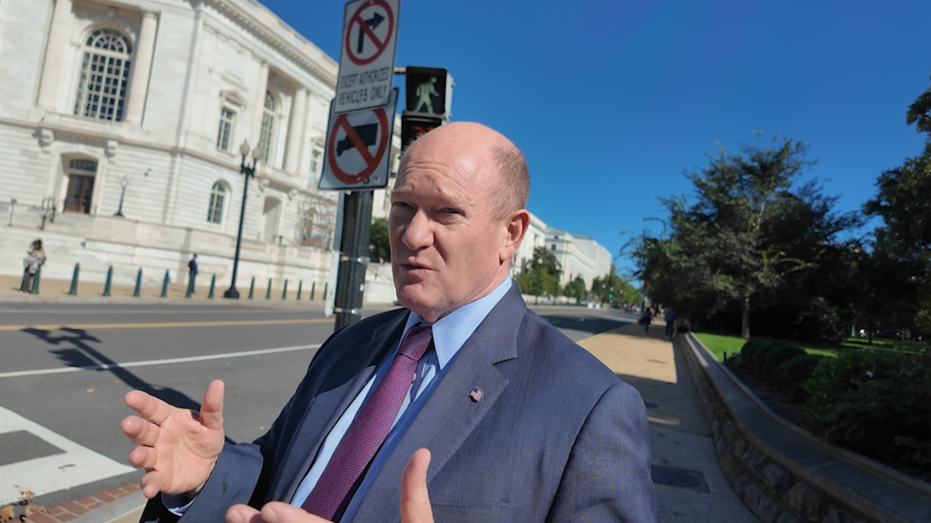 'The pandemic's over': GOP, Dem senators spar on camera over costly Obamacare subsidies