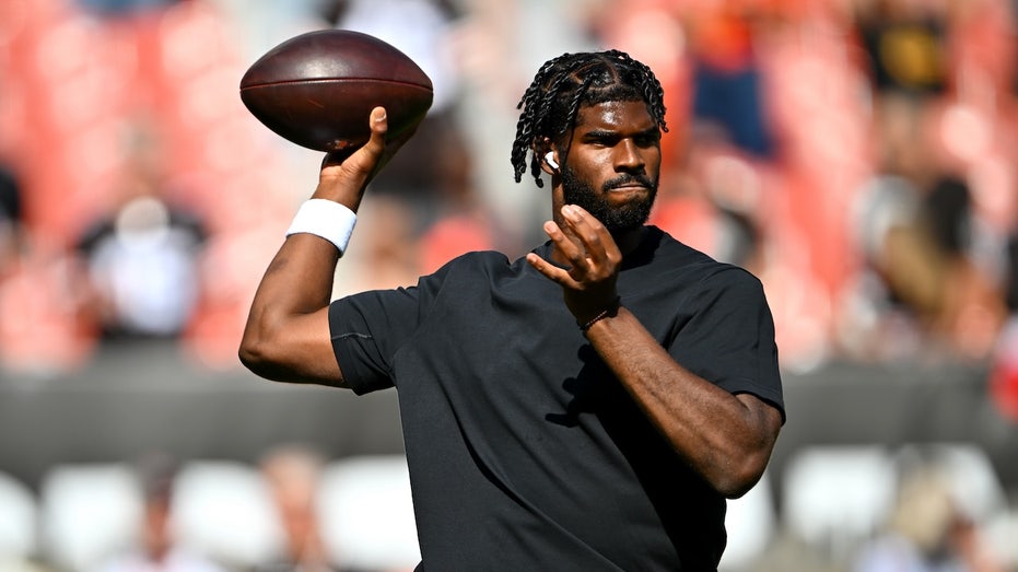 Veteran NFL agent weighs in on Shedeur Sanders' status with Browns amid recent controversy, QB changes