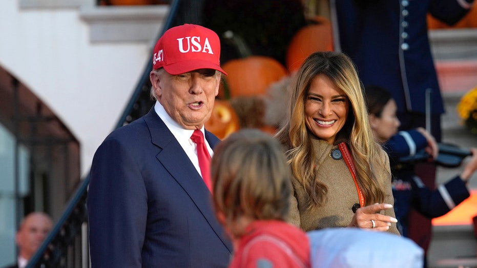 White House opens South Lawn to trick-or-treaters for Halloween celebration with Trumps